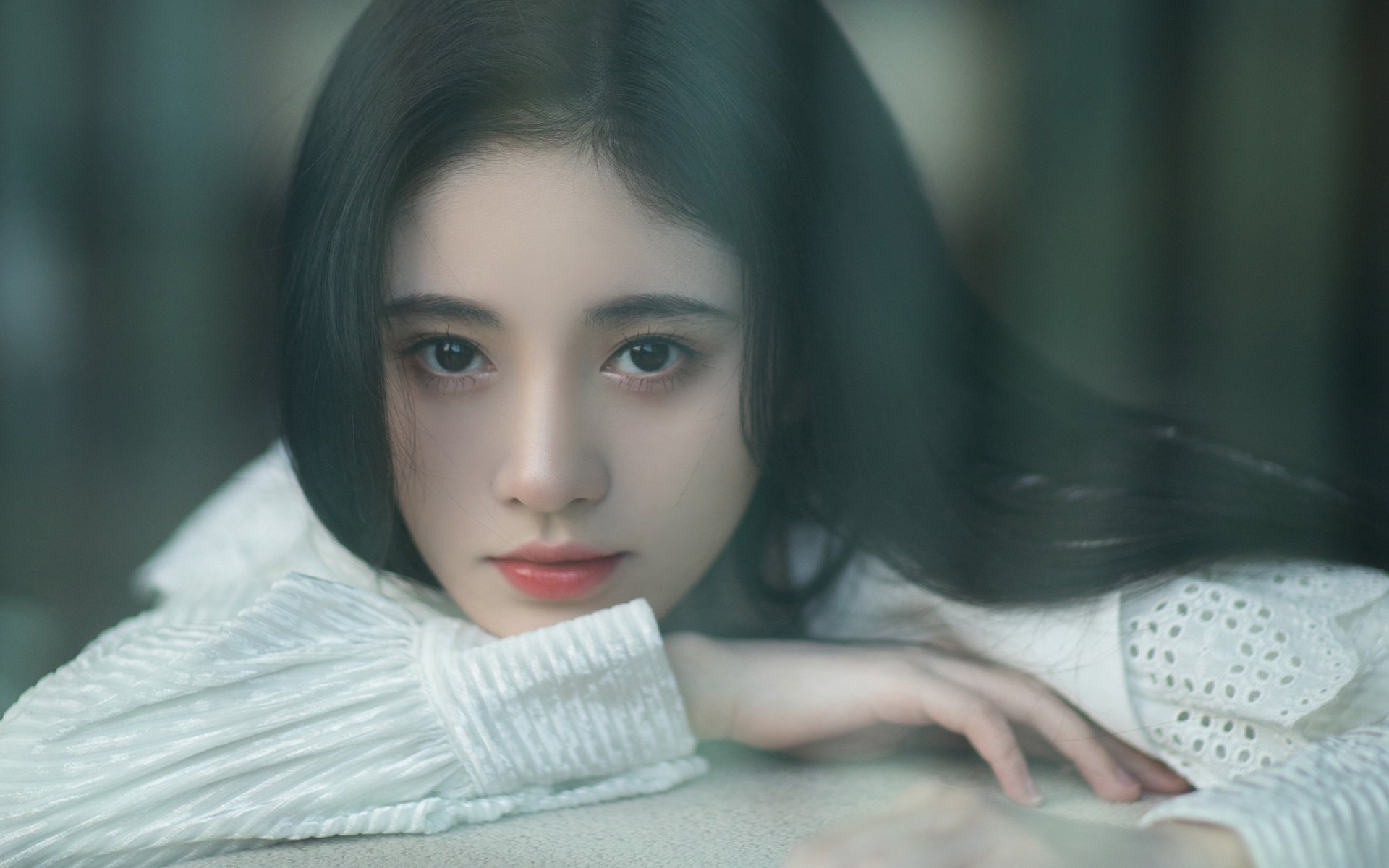 塔图姆状态火热映照全球篮球热，新疆队击溃深圳队彰显本土力量